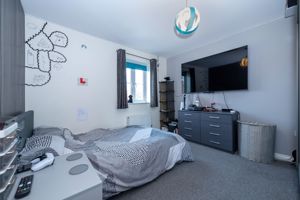 Bedroom - click for photo gallery